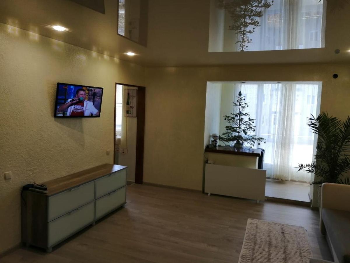 У Ксені Apartment Morșîn Exterior foto